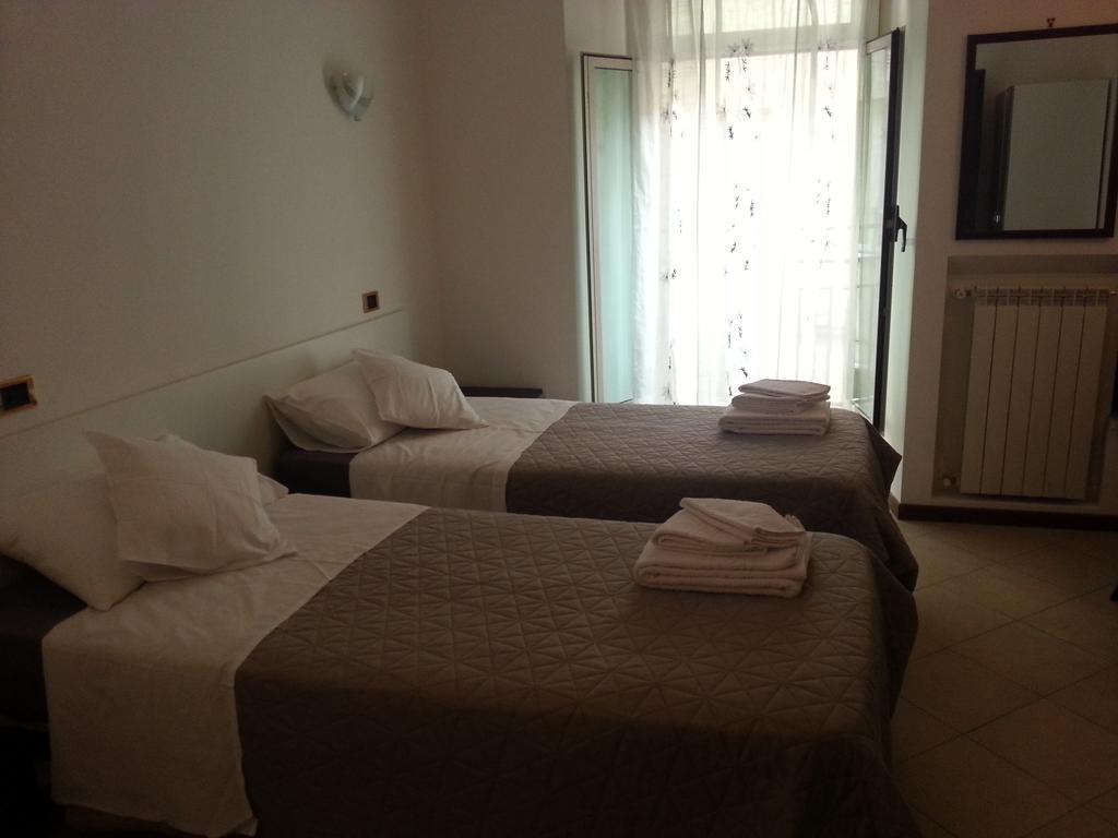 B&B Missi Rome Bagian luar foto